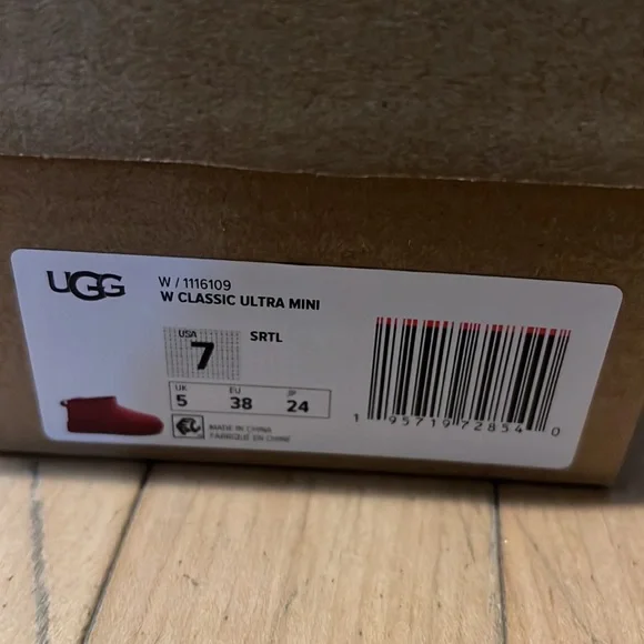 Ugg ultra mini